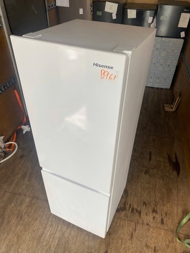 NO B961?福岡市内配送設置無料✨?ハイセンス 冷蔵庫 幅49cm 175L 一人暮らし スリム 大容量冷蔵室122L 静音 右開