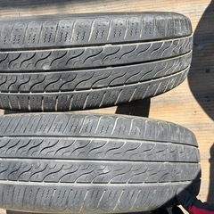 (取引中)中古タイヤ‼️155-65-14‼️２本の画像