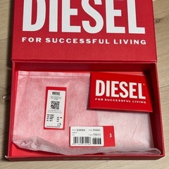 ［人気本革］DIESEL財布の画像