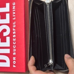 ［人気本革］DIESEL財布の画像