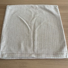 ニトリ クッションカバーの画像