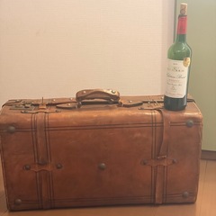 ヴィンテージトランクケースの画像