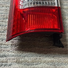 エブリイワゴン　左テールランプの画像