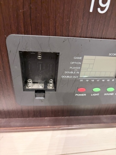 自宅でダーツできます　家庭用　ダーツボード　　