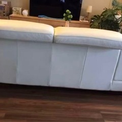 本革ソファの画像