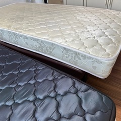 マットレス　シングル　ホワイト　ほぼ新品の画像