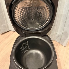 象印　5号炊き炊飯器　 無料の画像