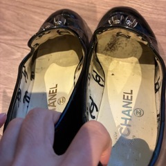 シャネル　タッセルローファーの画像