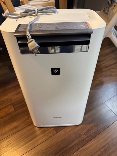 シャープ　加湿空気清浄機　KI-LS50-W