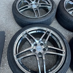 超希少　AVS モデル5 17インチタイヤ4本付 195/45R17の画像