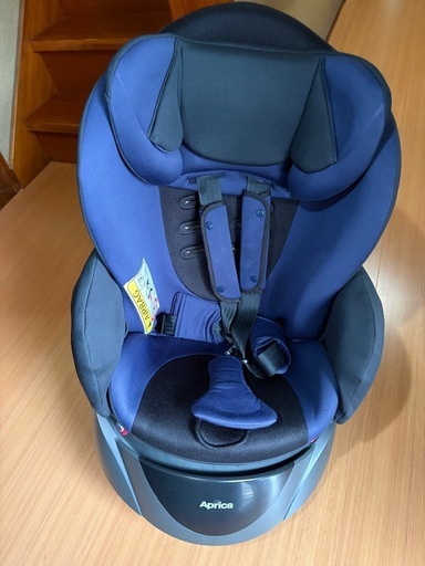 アップリカ チャイルドシート 美品 説明書付