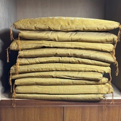 座布団　10枚の画像