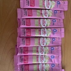 アイクレオ粉ミルクスティック5箱&バラ10本の画像