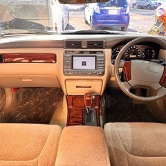 車検２年付き！17クラウン！の画像