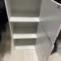 【急募】ニトリ 扉付きカラーボックス ホワイトの画像