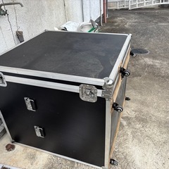機材ボックスの画像
