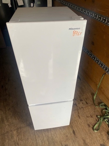 NO B961?福岡市内配送設置無料✨?ハイセンス 冷蔵庫 幅49cm 175L 一人暮らし スリム 大容量冷蔵室122L 静音 右開