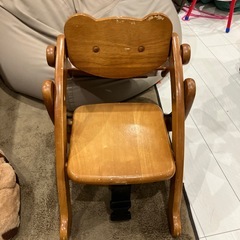 ロータイプテーブル椅子の画像