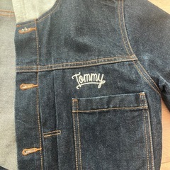 TOMYフード付デニムジャケット の画像