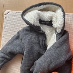 子ども服アウターの画像