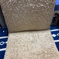 座椅子　2つの画像