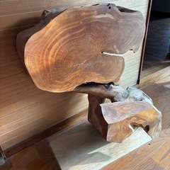 欅の置き物
の画像