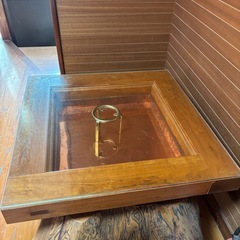 木製の火鉢の画像