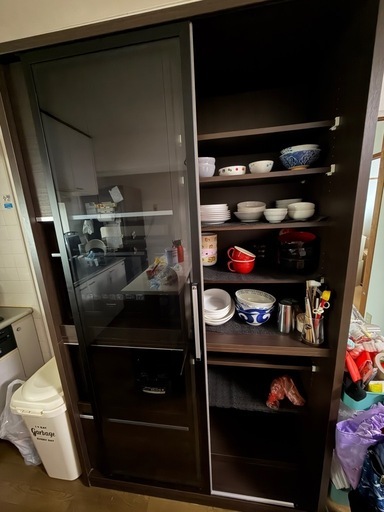 (決まりました)食器棚