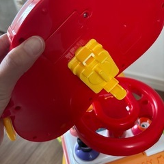 アンパンマン　　よくばりビジーカー
の画像