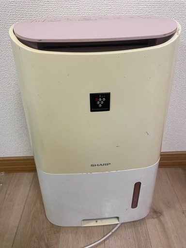 CV-T71 | 除湿機：シャープ ☆ジモティ割あり☆ SHARP 除湿器 CV-E71