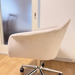 LOWYA  パソコンチェア ベルベット調 ベージュ
の画像