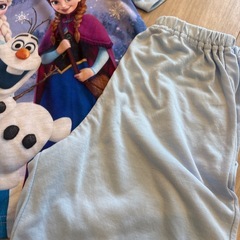 アナ雪パジャマ120の画像