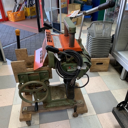 小型ホゾキリ　MAKITA　5500S