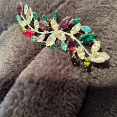 キラキラブローチ2点の画像