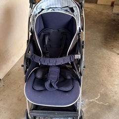 Aprica ベビーカーの画像