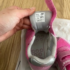 ニューバランス　靴　シューズ　スニーカー　14cmの画像