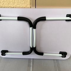 サンリオフレンズ☆折りたたみテーブル☆セール中の画像