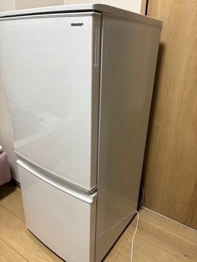☆ジモティ割あり☆ SHARP 冷蔵庫 137L 20年製 動作確認／クリーニング 
