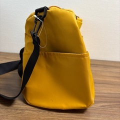 【新品未使用】鞄　プロペラヘッズ　ショルダーバッグ　ボストン　トート　イエロー　2way 収納　マスタード　大容量の画像