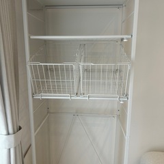 伸縮可能ランドリーラックの画像