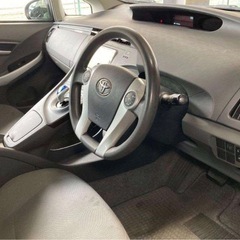 プリウス　７.９万キロ　車検令和８年１２月まで　早い者勝ちの画像