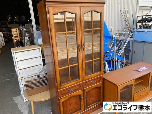 カリモク　　コロニアルシリーズ　食器棚　書棚