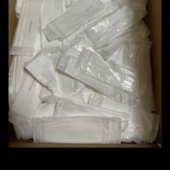 大量！ お手拭き 使い捨てタイプの画像