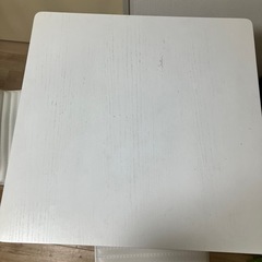 2人がけダイニングテーブル・椅子の画像