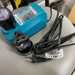 マキタ 充電式レシプロソー JR101D （バッテリー2個・充電器付き）中古　リサイクルショップ宮崎屋佐土原店R8.3.26の画像