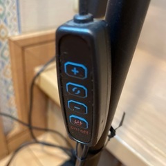 スタンドライト(調光・蛍光色と電球色切替可能)の画像