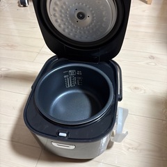 アイリスオーヤマ 炊飯器 マイコン式 5.5合 RC-MA
50AZ-Bの画像