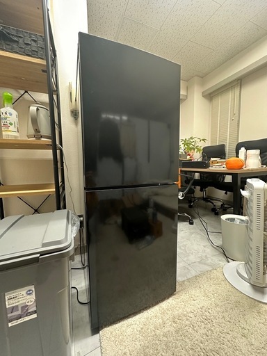 5年保証付き　2025年製　アイリス　153L オールブラック　