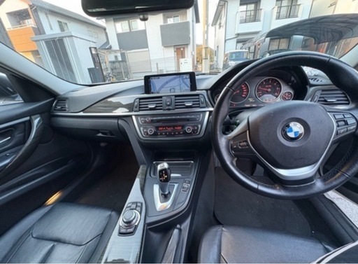 BMW 320d 
