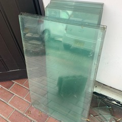 まとめてお譲りします。板ガラス　板硝子の画像